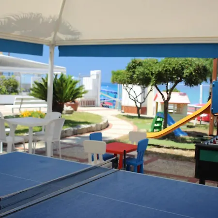 Il Turistico Aparthotel 3*