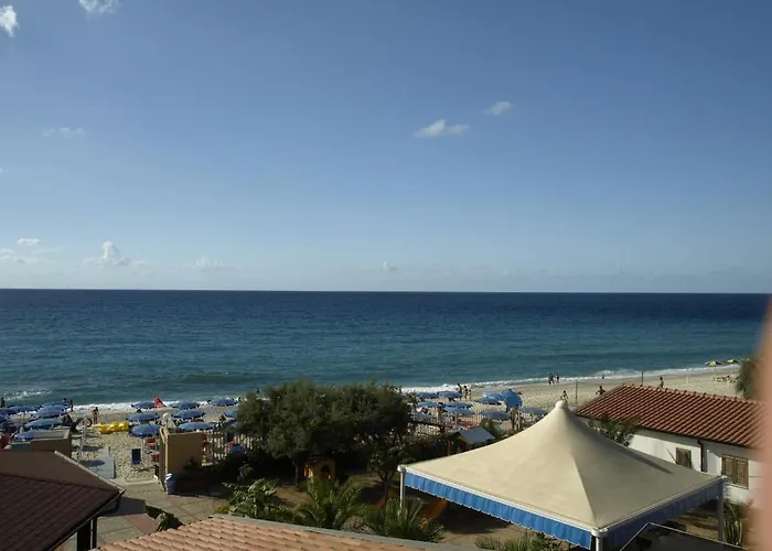 Il Turistico מלון דירות