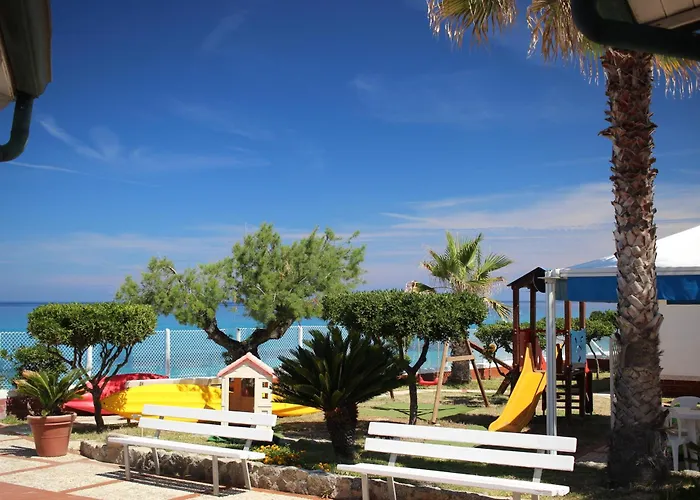 Il Turistico מלון דירות